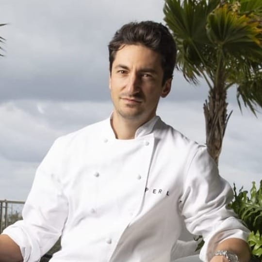 IsaacPerlman 186500458 3Q5A2837