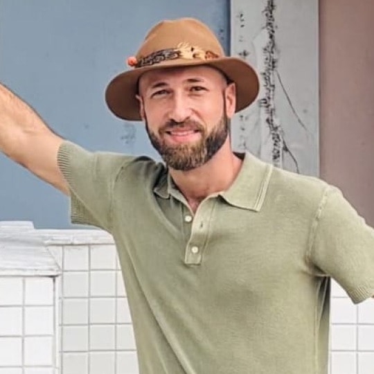 JorgeZaldivar 186500458 JorgeZaldivarREDLANDGUAVAPGTropicals