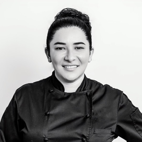 KarlaHoyos 126326329 headshot21