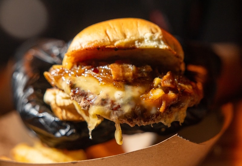 Mike's Amazing® Burger Bash presented by Schweid & Sons® hosted by Rachael Ray