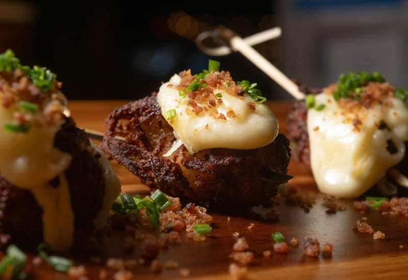 2024 02 23 SOBEWFF Diners Drive ins and Dives WR 1659